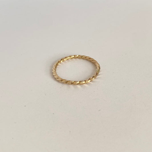 Twist Gold Filled Band