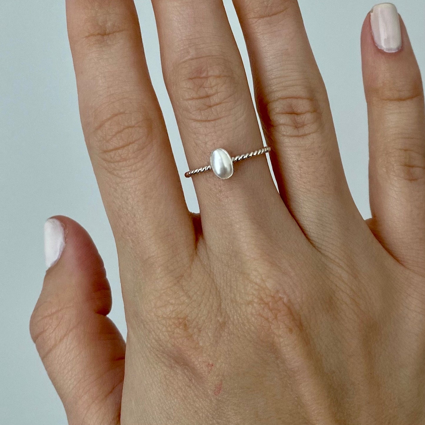 Oval Pearl Minimalist Ring